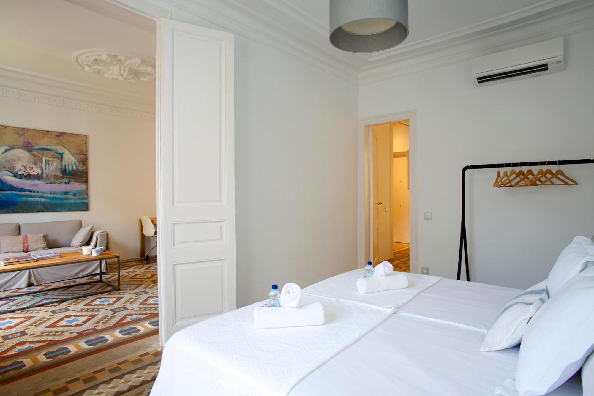 The Claris Suites I Barcelona Exterior foto
